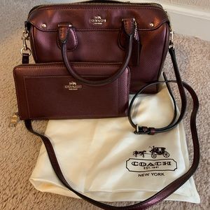 Authentic Coach Crossbody with matching wallet